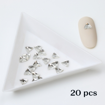 Crystal triangle 5.5 clear-20 pcs